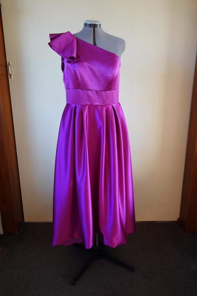 Gala jurk paars maat 46 Nieuw, Kleding | Dames, Gelegenheidskleding, Nieuw, Galajurk, Maat 46/48 (XL) of groter, Paars, Ophalen of Verzenden