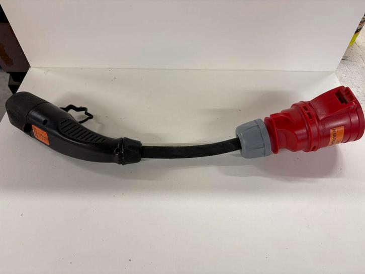 Adapter Laadpaal / kabel elektrische auto. Type 2 naar Cee 5, Auto-onderdelen, Elektronica en Kabels, Universele onderdelen, Nieuw