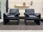 2 Nieuwstaat Leolux Catalpa fauteuils blauw design stoel, Leolux, 75 tot 100 cm, Ophalen of Verzenden, Zo goed als nieuw