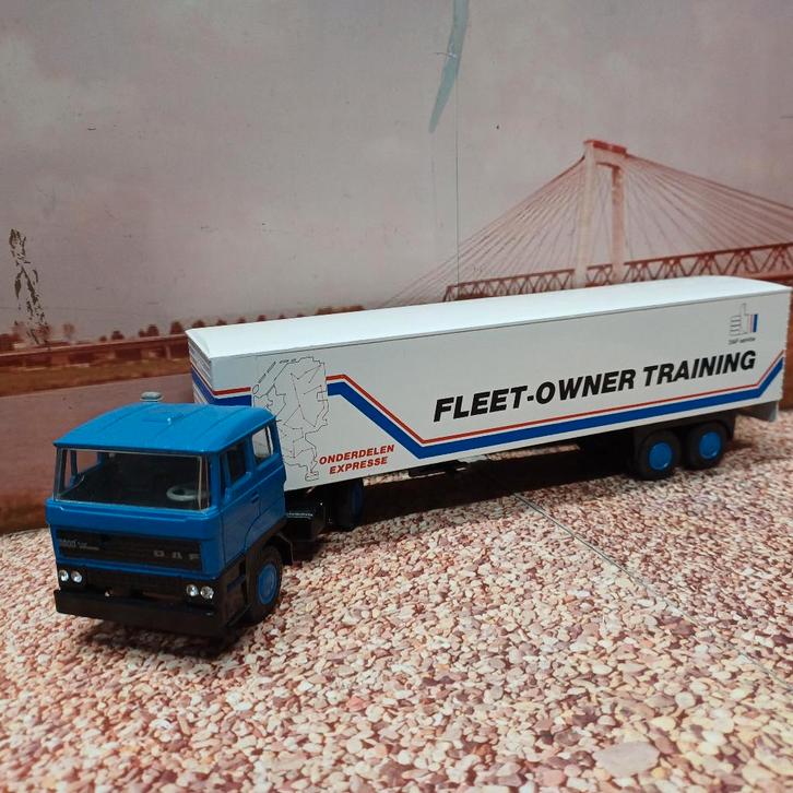 lion toys Daf 2800 Daf Service, Hobby en Vrije tijd, Modelauto's | 1:50, Zo goed als nieuw, Bus of Vrachtwagen, Lion Toys, Ophalen of Verzenden