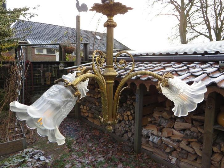 3 armige verguld brons Lodewijk XVI kroonluchter, Antiek en Kunst, Antiek | Lampen, Ophalen of Verzenden