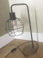 Tafellamp zwart metaal houten voet, Minder dan 50 cm, Ophalen of Verzenden, Metaal, Zo goed als nieuw