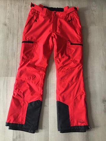 Nieuwe rode Falcon heren skibroek maat 52 = broekmaat 32-34 beschikbaar voor biedingen