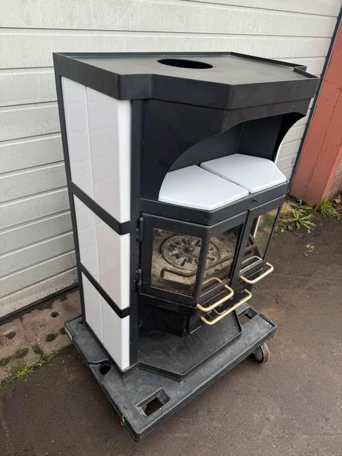 Houtkachel zeer nette staat, Huis en Inrichting, Kachels, Gebruikt, Vrijstaand, Houtkachel, Hout, Ophalen