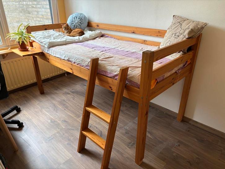 Halfhoogslaper (90 x 200) met nieuw matras, Huis en Inrichting, Slaapkamer | Bedden, Gebruikt, Eenpersoons, 90 cm, 200 cm, Hout
