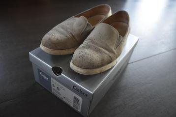 Grijze schoenen van Gabor beschikbaar voor biedingen