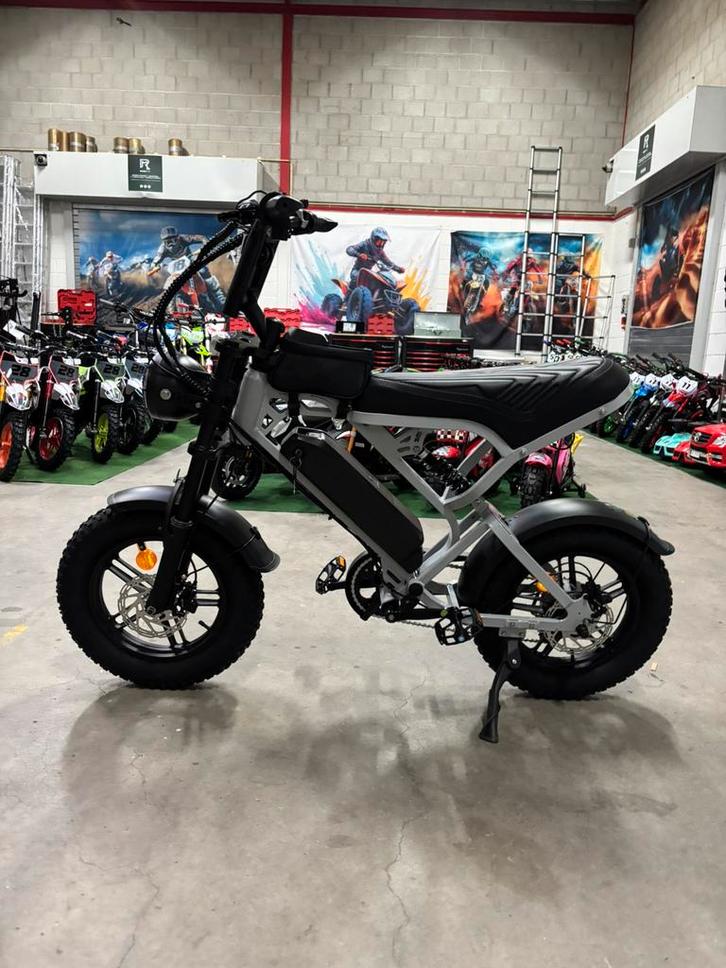 ‼️NIEUW‼️ Ouxi Fatbike V20 Mini Pro 4 KLEUREN 2025, Kinderen en Baby's, Speelgoed | Buiten | Accuvoertuigen, Nieuw, Ophalen of Verzenden