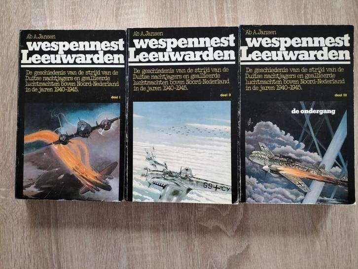 Wespenest Leeuwarden - 3 delen, Boeken, Oorlog en Militair, Gelezen, Tweede Wereldoorlog, Ophalen of Verzenden