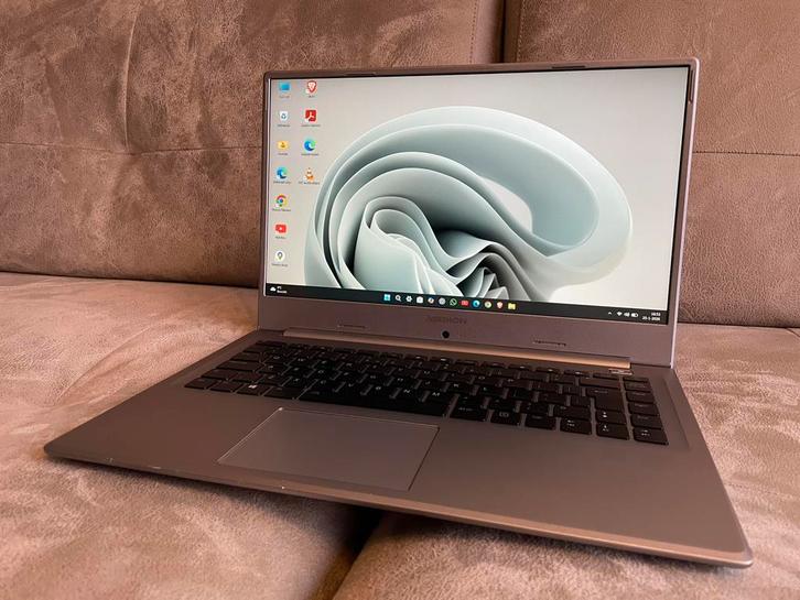 Medion laptop • intel i7 • 16GB ram • 512 GB ssd opslag, Computers en Software, Windows Laptops, Gebruikt, 15 inch, SSD, 4 Ghz of meer