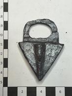 Bodemvondst M 12 ijzer hangslot, Ophalen of Verzenden
