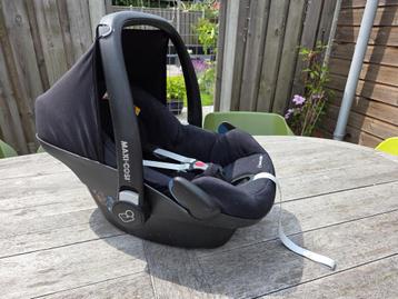 Maxi Cosi Pebble baby autostoel beschikbaar voor biedingen