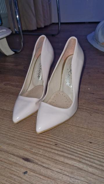Beautiful &Classy Shoes Maat :36-37.   TE KOOP!! beschikbaar voor biedingen