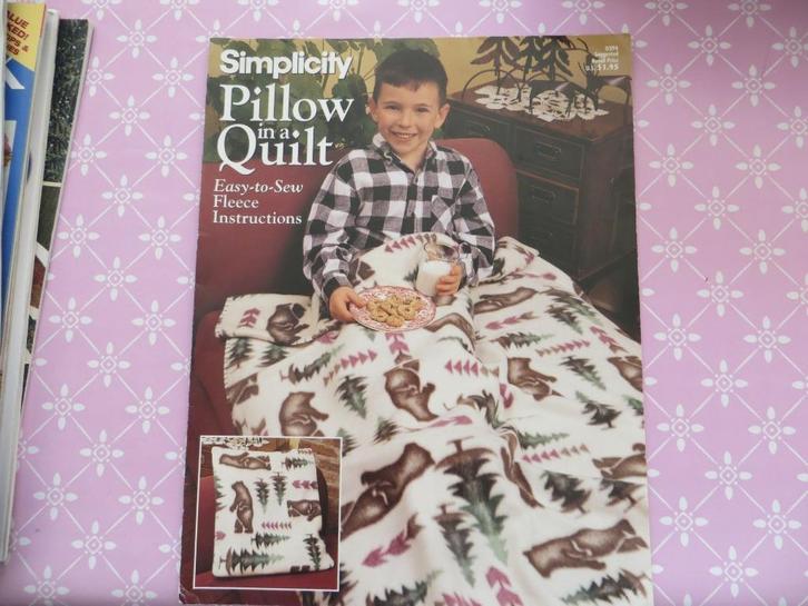 patroon/Pillow in a Quilt/Patchwork/quilts/fleece, Verzamelen, Kleding en Patronen, Gebruikt, Patroon, Ophalen of Verzenden