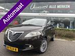 Lancia Ypsilon 0.9 TwinAir Platinum Automaat - Airco - Mistl, Auto's, Euro 5, Gebruikt, 750 kg, Zwart