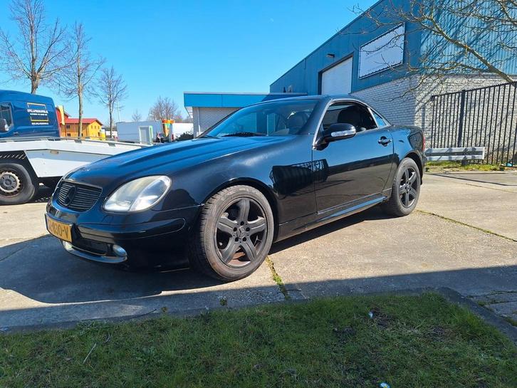 Mercedes-Benz SLK 2.3 Slk230 Kompr Roadster 2000 Zwart, Auto's, Mercedes-Benz, Particulier, SLK, ABS, Airbags, Airconditioning