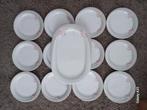 Wit porseleinen gebakstel of hors d'oeuvres set - 13 delig, Huis en Inrichting, Keuken | Servies, Overige typen, Ophalen of Verzenden