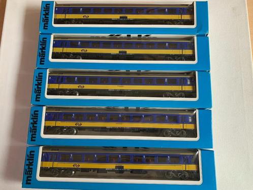 Märklin  4164 & 4165 intercity wagon 1e & 2e klasse NS, Hobby en Vrije tijd, Modeltreinen | H0, Gebruikt, Wagon, Wisselstroom
