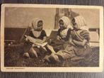 Ansichtkaart Walcheren - kinderen in klederdracht, Ophalen of Verzenden, 1920 tot 1940, Gelopen, Zeeland