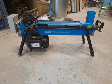 Gude w520/5,5 Tug houtklover met onderstel  beschikbaar voor biedingen