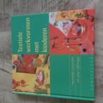 H. Lucassen - Textiele werkvormen met kinderen, Ophalen of Verzenden, Zo goed als nieuw, H. Lucassen; J. Offringa