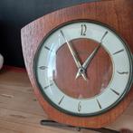 Leuke vintage klok, Huis en Inrichting, Woonaccessoires | Klokken, Zo goed als nieuw, Ophalen
