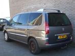 Peugeot 807 2.0 ST - 7p! - Lederen bekleding - Trekhaak -, Auto's, Peugeot, Gebruikt, 4 cilinders, 1634 kg, 92 €/maand