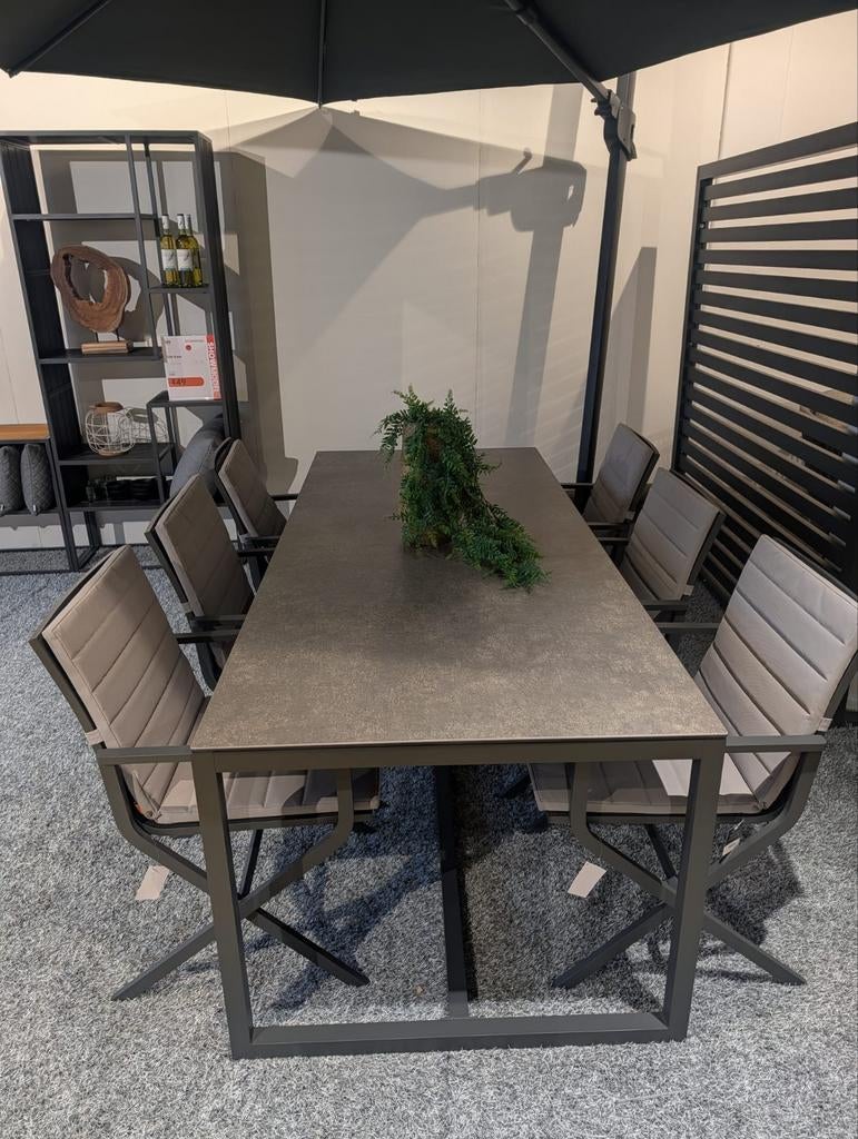 OUTLET APELDOORN, Ophalen, Nieuw, Rechthoekig, Aluminium