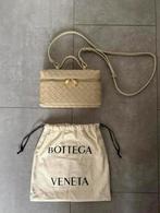 Bottega Veneta Bang Bang Vanity tas | Beige | NIEUW, Ophalen of Verzenden, Nieuw, Beige, Schoudertasje