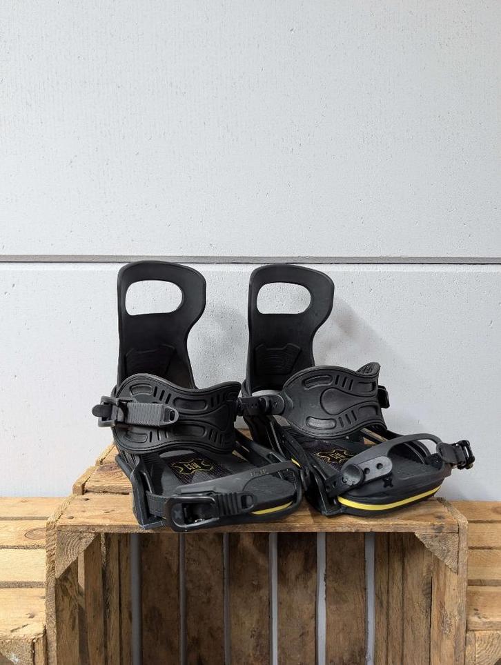 Bent metal logic snowboard binding maat L, Sport en Fitness, Snowboarden, Zo goed als nieuw, Bindingen, Ophalen of Verzenden