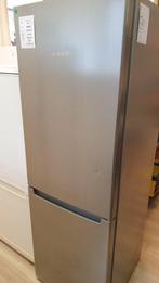 koelvries combi - Bosch - NoFrost - 3 vrieslades - grijs, Duitsland, 200 liter of meer, Nl-infocentrum-bosch@bshg.com, Met aparte vriezer