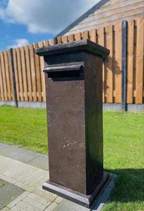 Nieuwe natuursteen brievenbus - geïmpregneerd - voorraad, Tuin en Terras, Brievenbussen, Nieuw, Staande brievenbus, Rvs, Ophalen of Verzenden