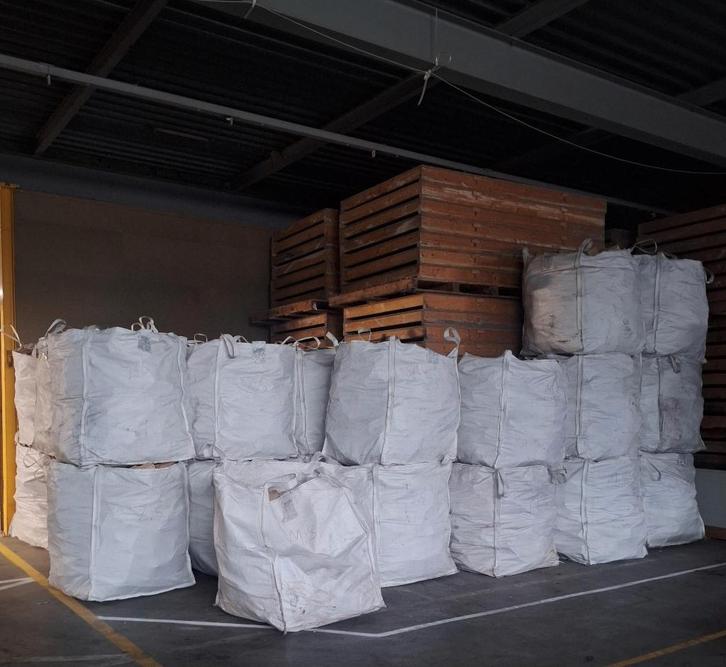 Brandhout Kachelhout Haardhout, Tuin en Terras, Haardhout, Overige houtsoorten, Minder dan 3 m³, Ophalen