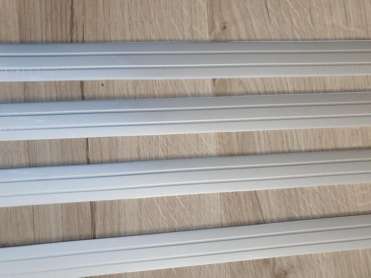 OVERGANGSPROFIEL ZELFKL. 37 MM ALU ZILVER. 3 meter lang, Huis en Inrichting, Stoffering | Vloerbedekking, Nieuw, Laminaat, Grijs