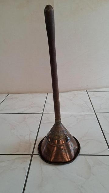Vintage Koperen wasgoed stamper/zuiger beschikbaar voor biedingen