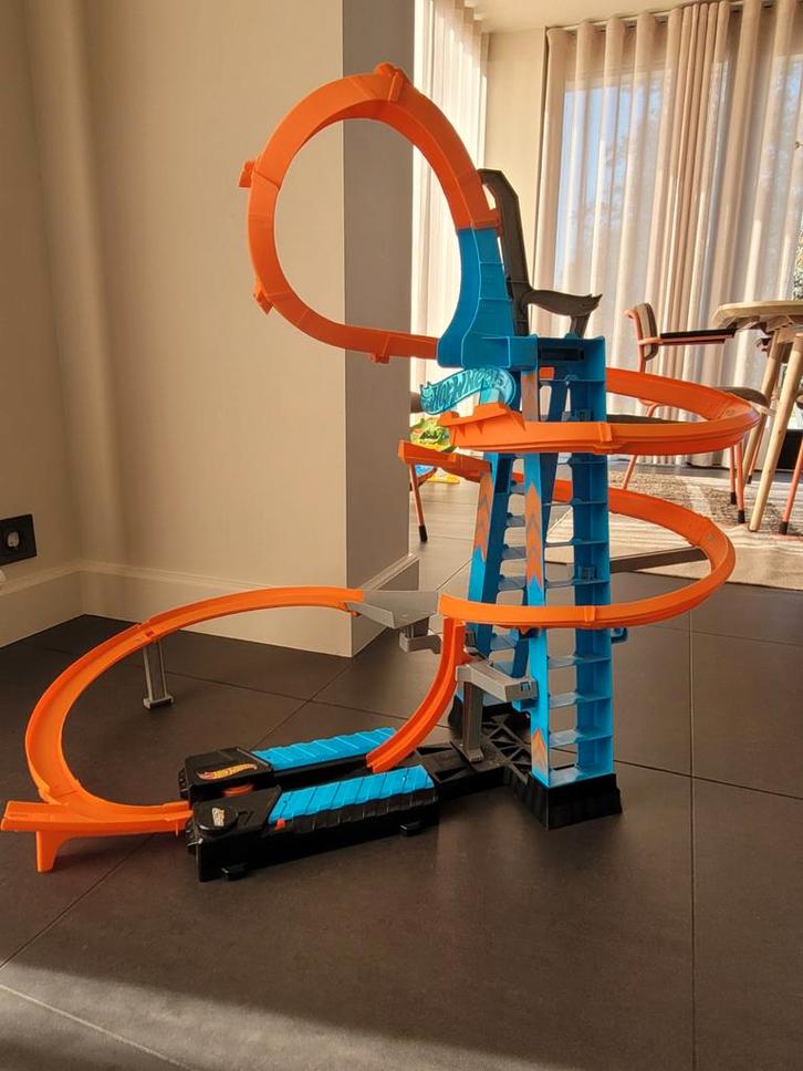 Hot Wheels Actie Set Lanceerbaan - Spiraal Toren, Kinderen en Baby's, Speelgoed | Speelgoedvoertuigen, Gebruikt, Ophalen of Verzenden