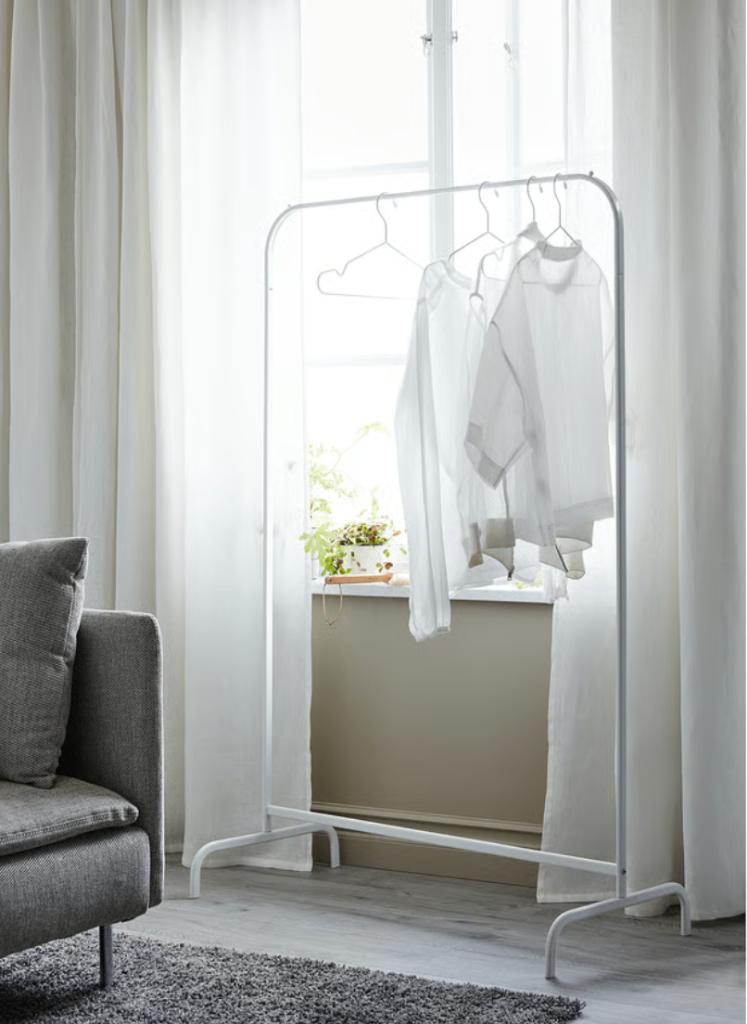 14 stuks IKEA Mulig kledingrek - Wit, veelzijdig en stevig, Kleding | Dames, Kledingrekken, Ophalen, Gebruikt