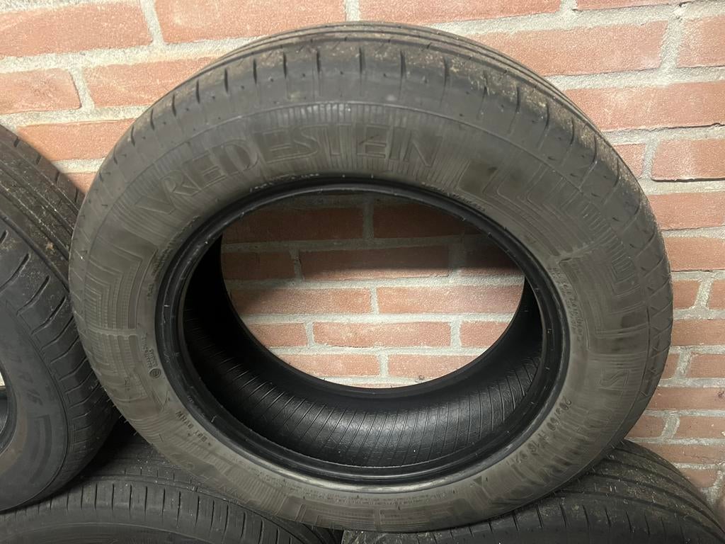 Autobanden Vredestein, Ophalen