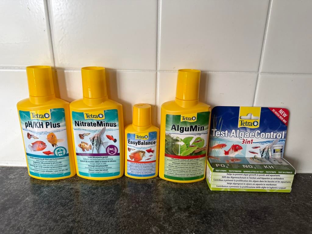 Diverse Tetra aquarium water behandeling flesjes, Ophalen of Verzenden, Zo goed als nieuw, Tetra