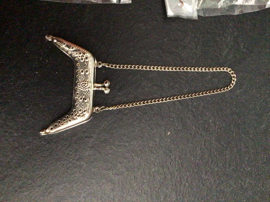 5 identieke beugels om tasjes te maken, Ophalen of Verzenden, Zo goed als nieuw