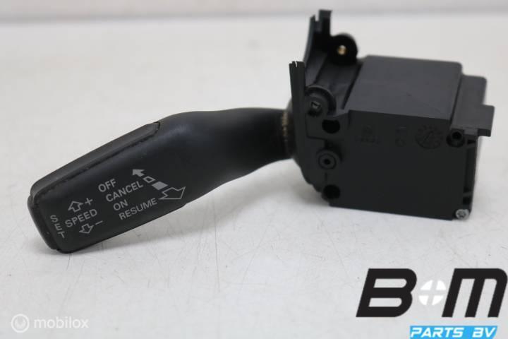 Knipperlichthendel Audi A4 B7 4E0953513A, Auto-onderdelen, Gebruikt