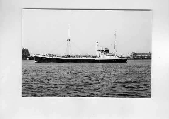 scheepvaart-foto-KNSM-amsterdam-thaletas 1955-5, Verzamelen, Scheepvaart, Ophalen of Verzenden, Zo goed als nieuw, Boek of Tijdschrift