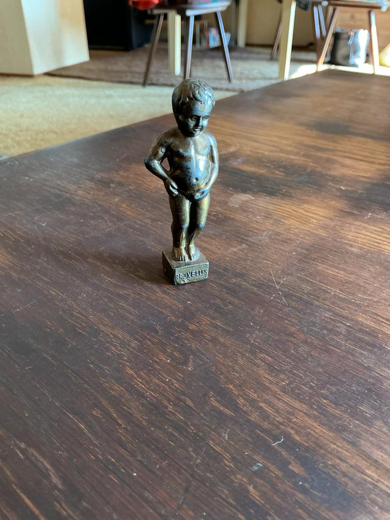 Vintage Manneke Pis Bronzen Beeldje - Souvenir Brussel, Antiek en Kunst, Antiek | Koper en Brons, Ophalen of Verzenden, Brons