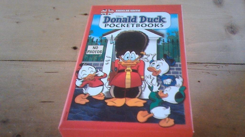 Donald Duck Engelse editie, Eén stripboek, Verzenden, Zo goed als nieuw