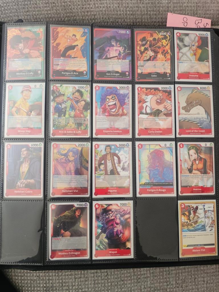Bass set one piece op13, Hobby en Vrije tijd, Verzamelkaartspellen | Overige, Ophalen of Verzenden, Nieuw, Meerdere kaarten, Foil