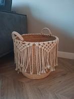 Bohemian mand met macramé details, Ophalen, Mand, Rond, Zo goed als nieuw