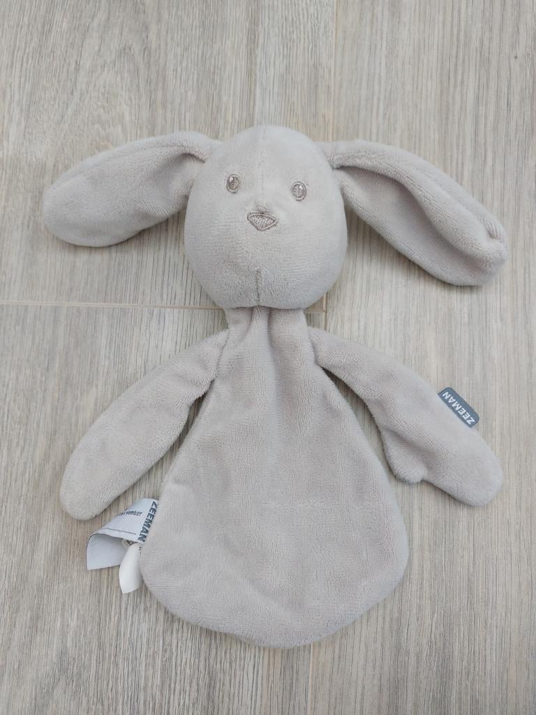 Knuffel knuffeldoekje Zeeman konijn hond grijs L1663, Kinderen en Baby's, Speelgoed | Knuffels en Pluche, Ophalen of Verzenden