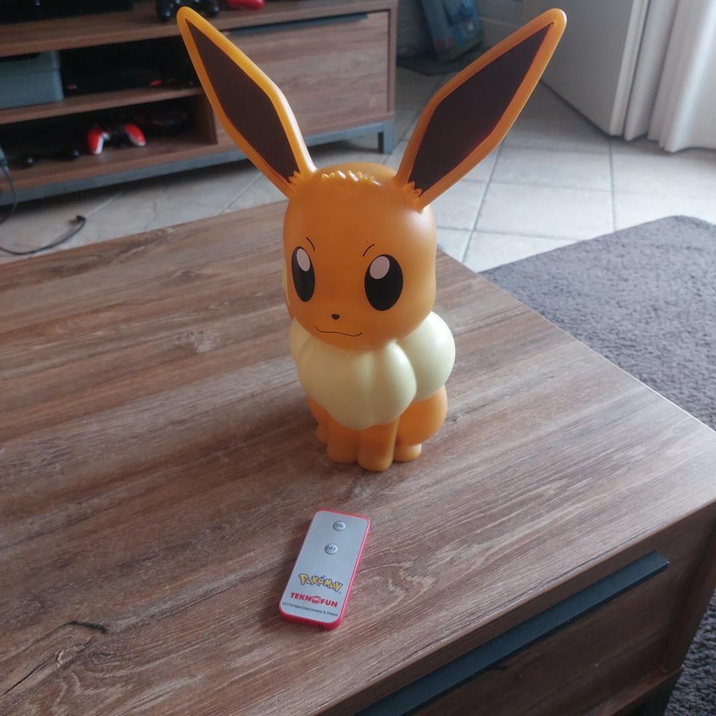 Pokémon Eevee lamp met afstandsbediening, Verzamelen, Ophalen of Verzenden