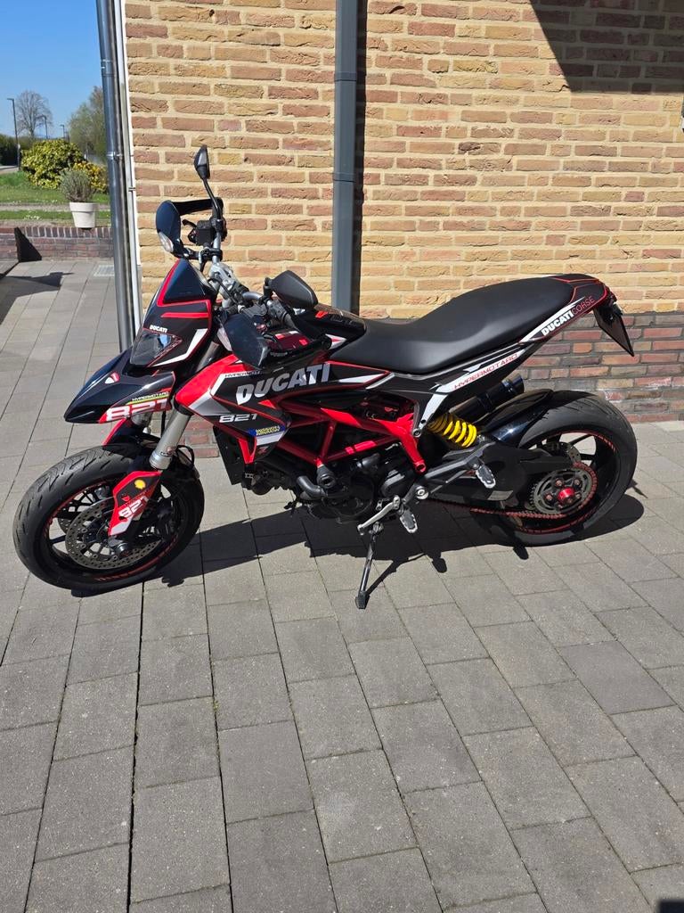 Ducati Hypermotard 821 - 2013 - Desmo beurt gehad, Motoren, Motoren | Ducati, 2 cilinders, Gebruikt, Particulier, Minimaal motorrijbewijs A2