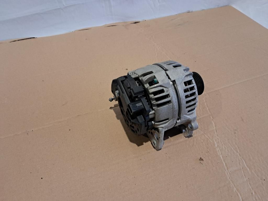 dynamo seat arosa 1,4, Gebruikt, Ophalen of Verzenden, X, Seat