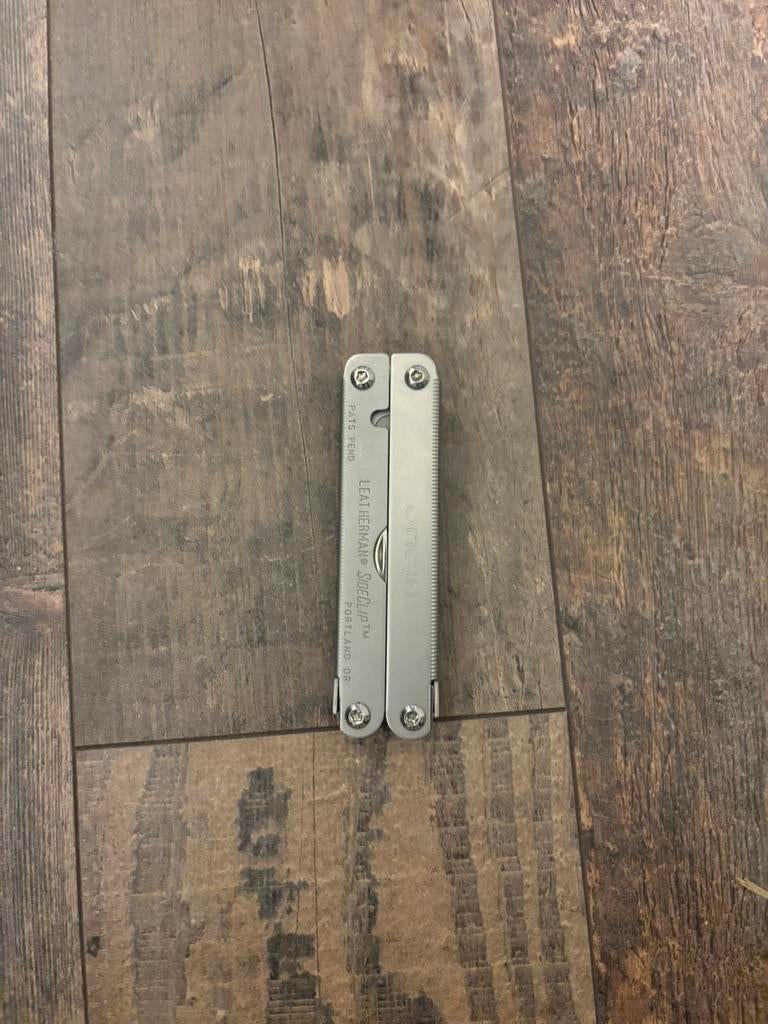 Leatherman sideclip nieuw staat, Caravans en Kamperen, Kampeergereedschap, Ophalen of Verzenden, Zo goed als nieuw
